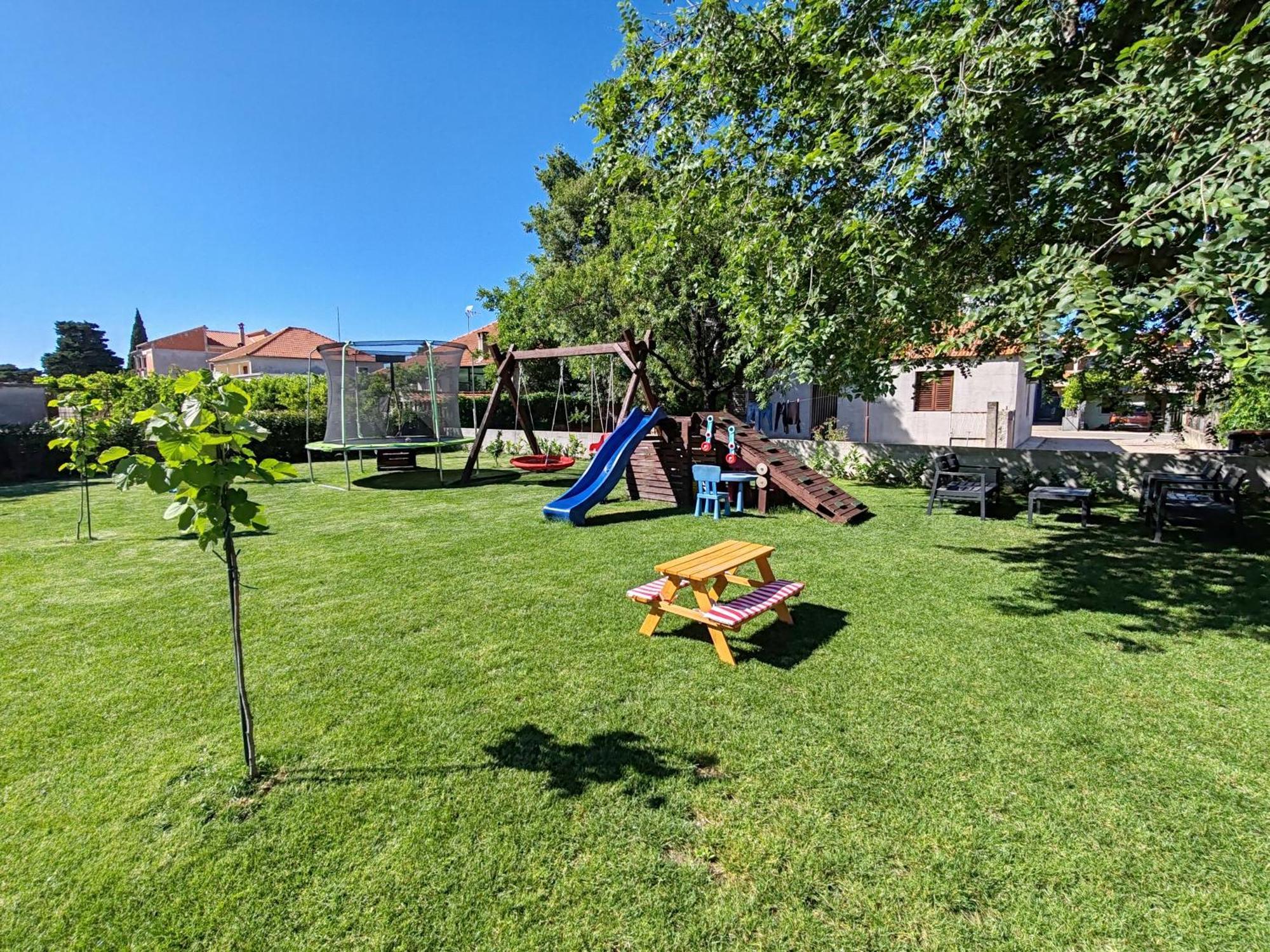 Apartman Brigita Apartment Biograd Na Moru Exterior photo